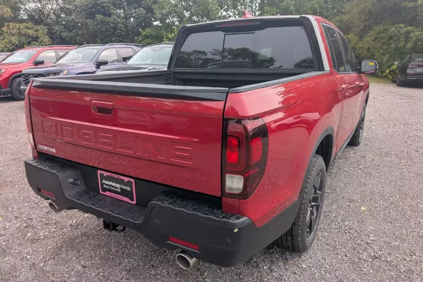 2025 Honda Ridgeline Black Edition photo 1