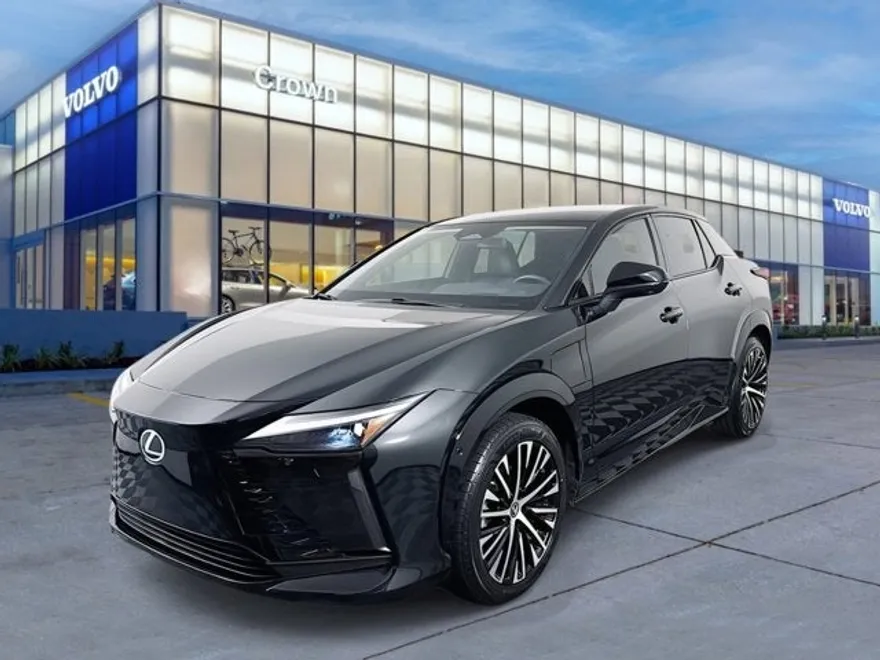 2024 Lexus RZ 450e Premium photo 1