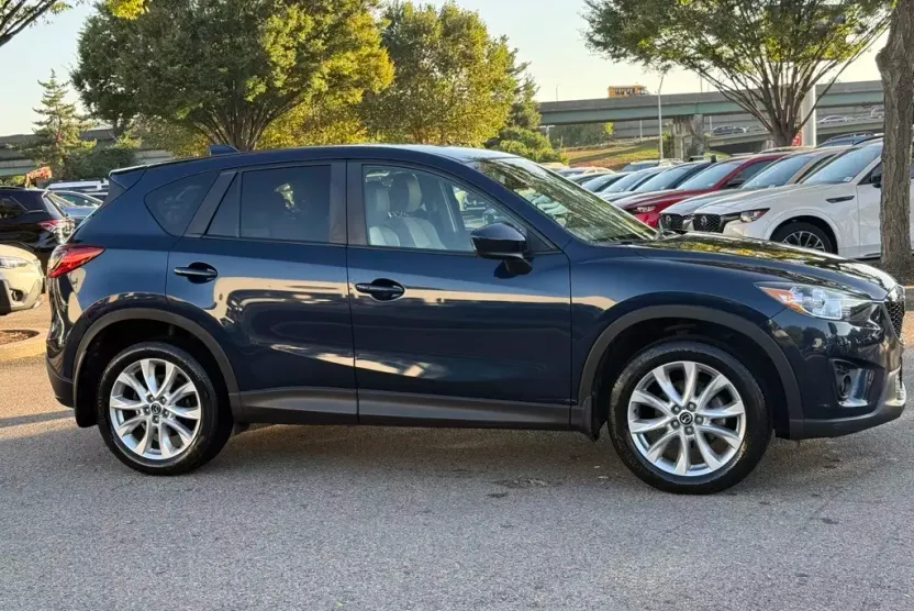 2015 Mazda CX-5 Grand Touring photo 1