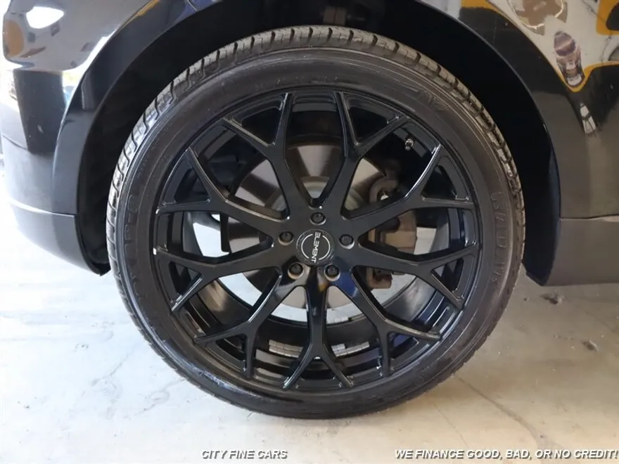 2015 Land Rover Range Rover Sport SE photo 1