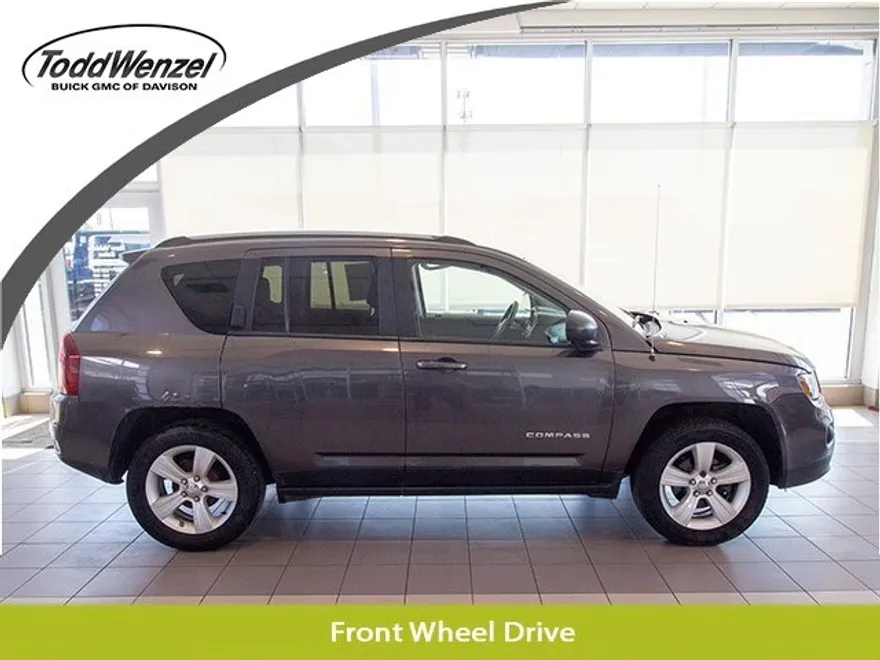 2016 Jeep Compass Sport photo 1