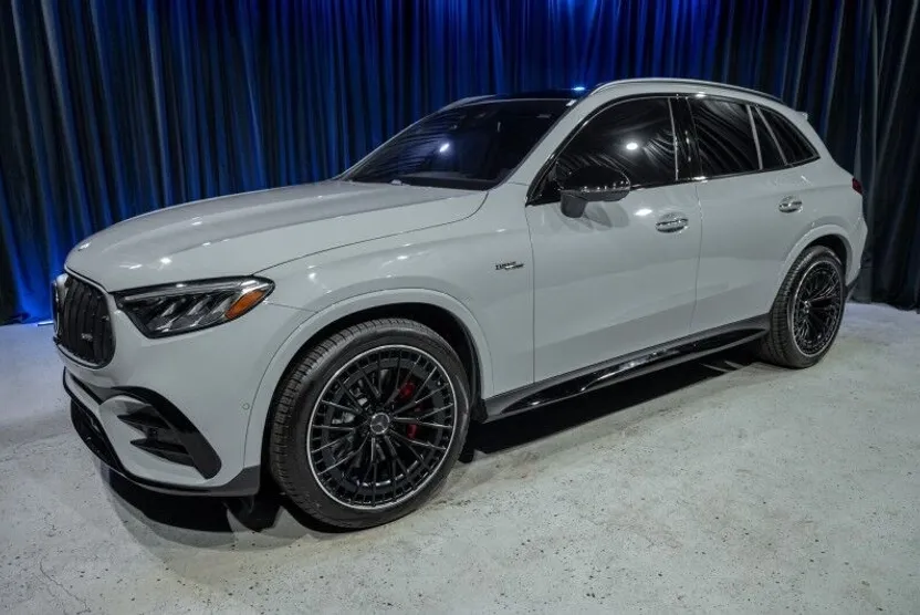 2026 Mercedes Benz GLE 450 4MATIC photo 1