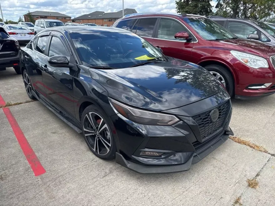 2021 Nissan Sentra SR photo 1