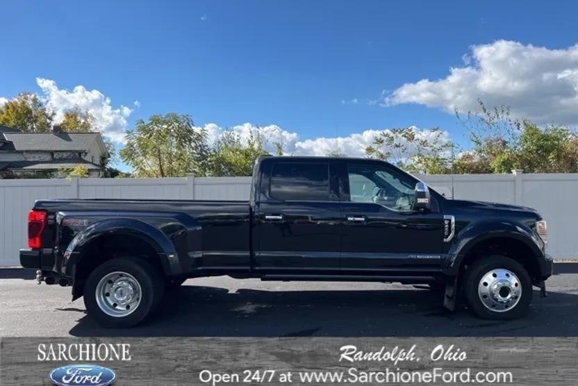 2022 Ford F-450 photo 1