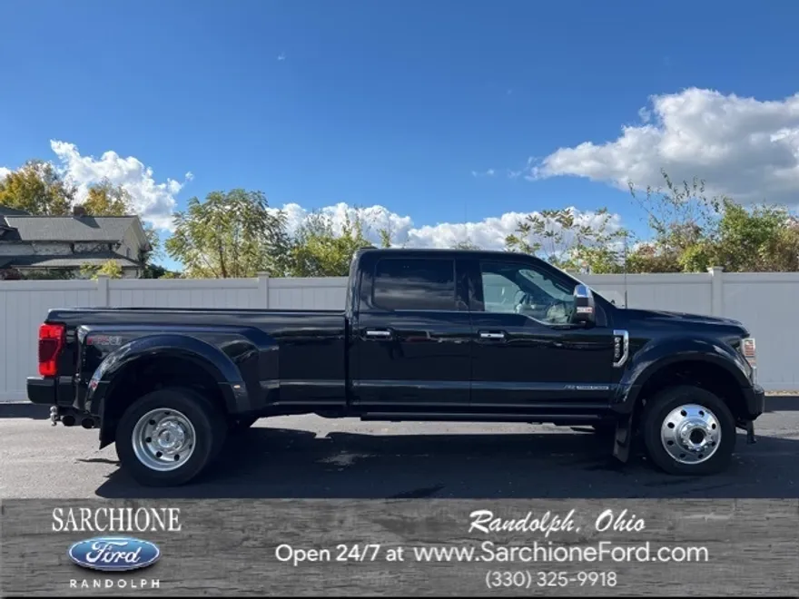 2022 Ford F-450 photo 1