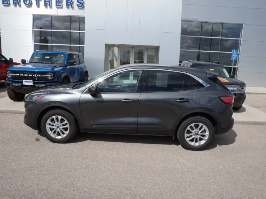2020 Ford Escape SE photo 1