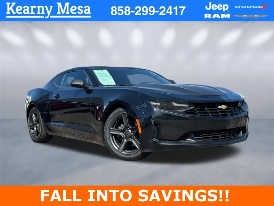 2020 Chevrolet Camaro 1LT photo 1