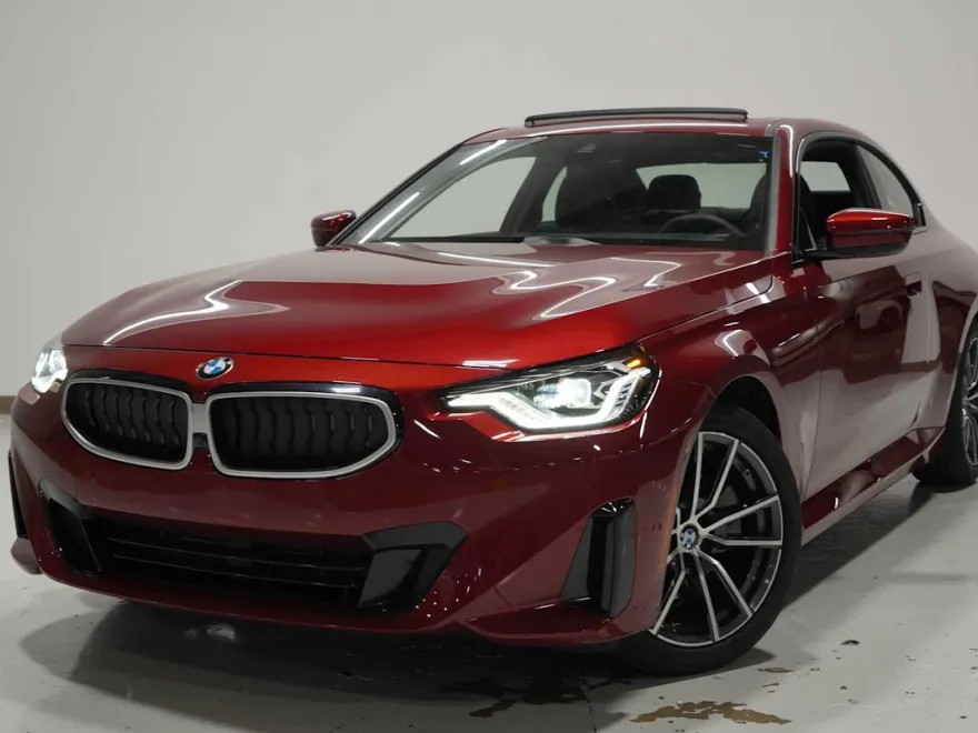 2025 Bmw 230i photo 1