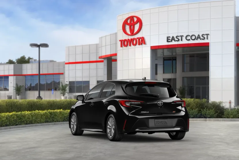 2025 Toyota Corolla SE photo 1