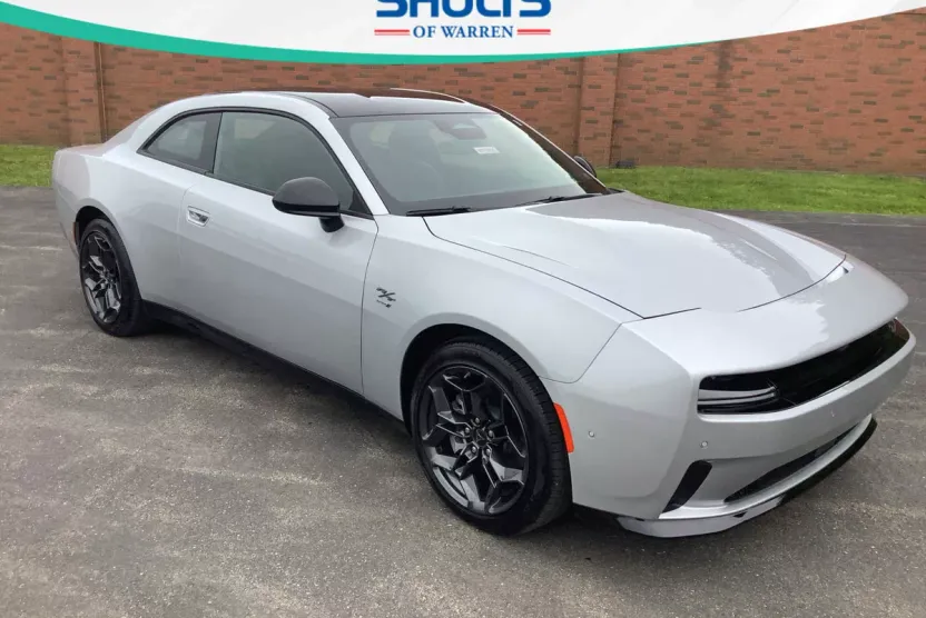 2025 Dodge Charger Daytona R/T photo 1