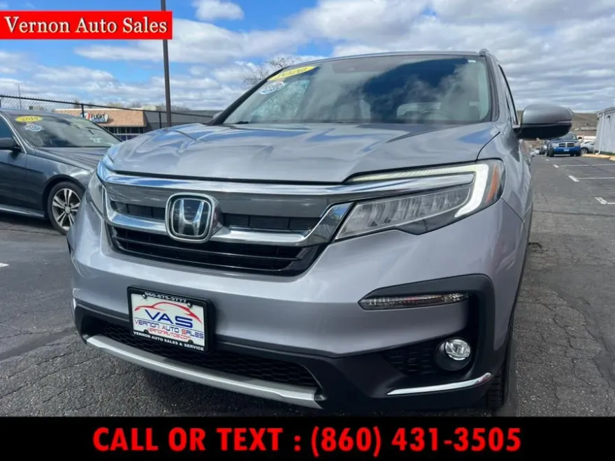 2020 Honda Pilot Touring photo 1