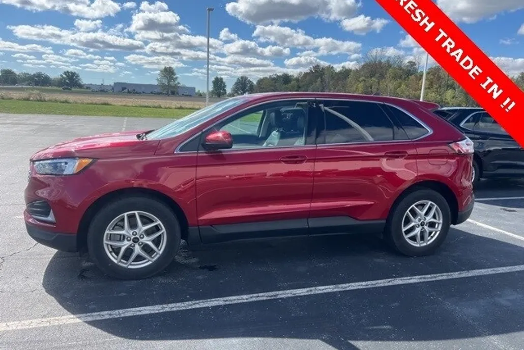 2023 Ford Edge SEL photo 1