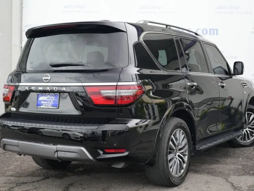 2021 Nissan Armada SV photo 1