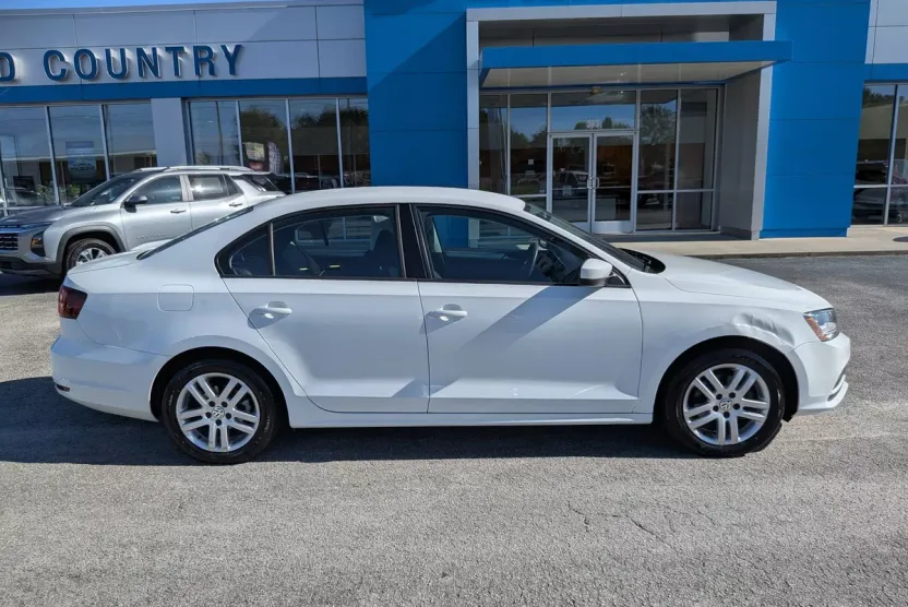 2018 Volkswagen Jetta 1.4T S photo 1