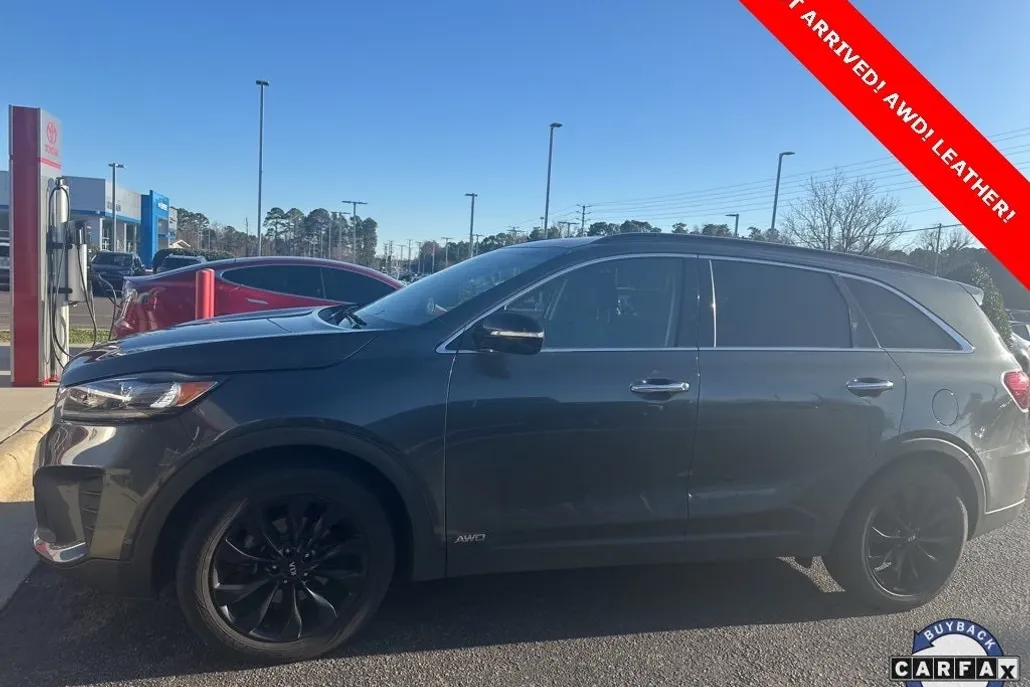 2019 Kia Sorento S photo 1