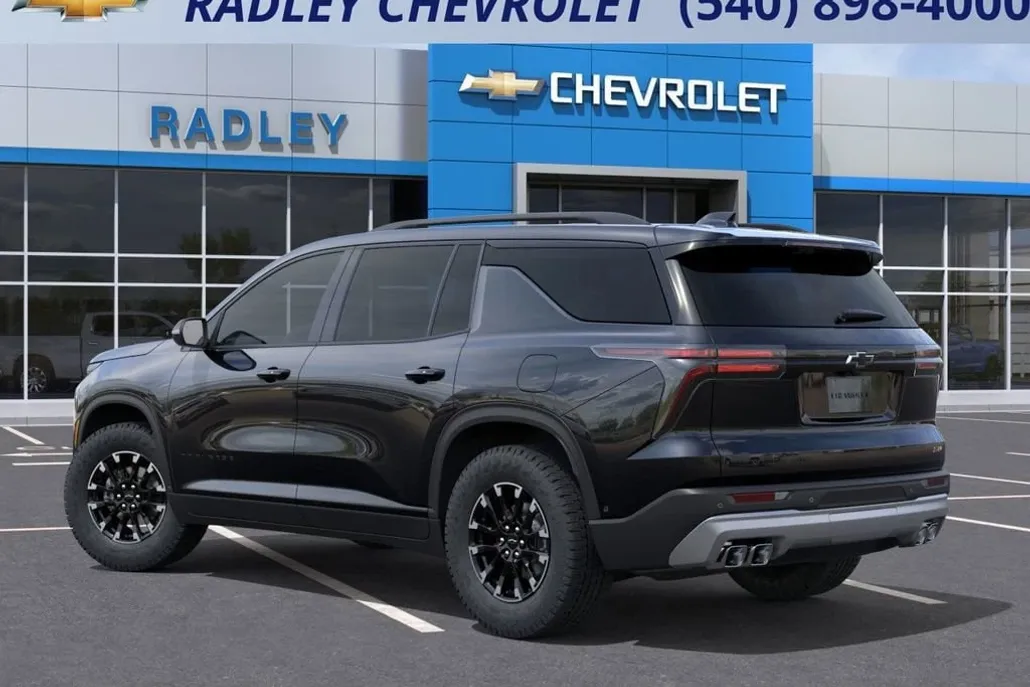 2026 Chevrolet Traverse Z71 photo 1