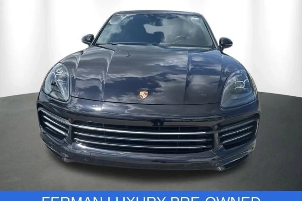 2019 Porsche Cayenne Base photo 1