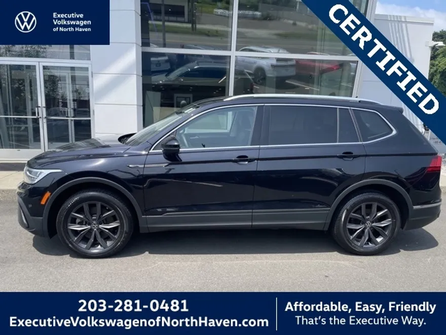 2022 Volkswagen Tiguan SE photo 1