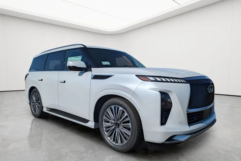 2025 Infiniti QX80 Sensory photo 1