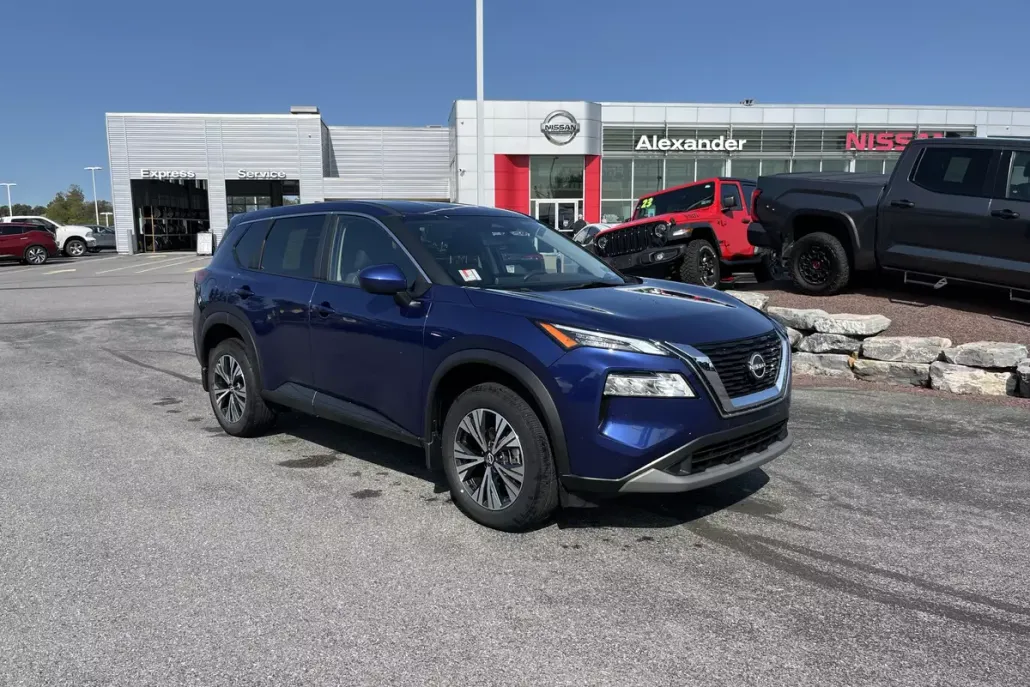 2023 Nissan Rogue AWD SV photo 1