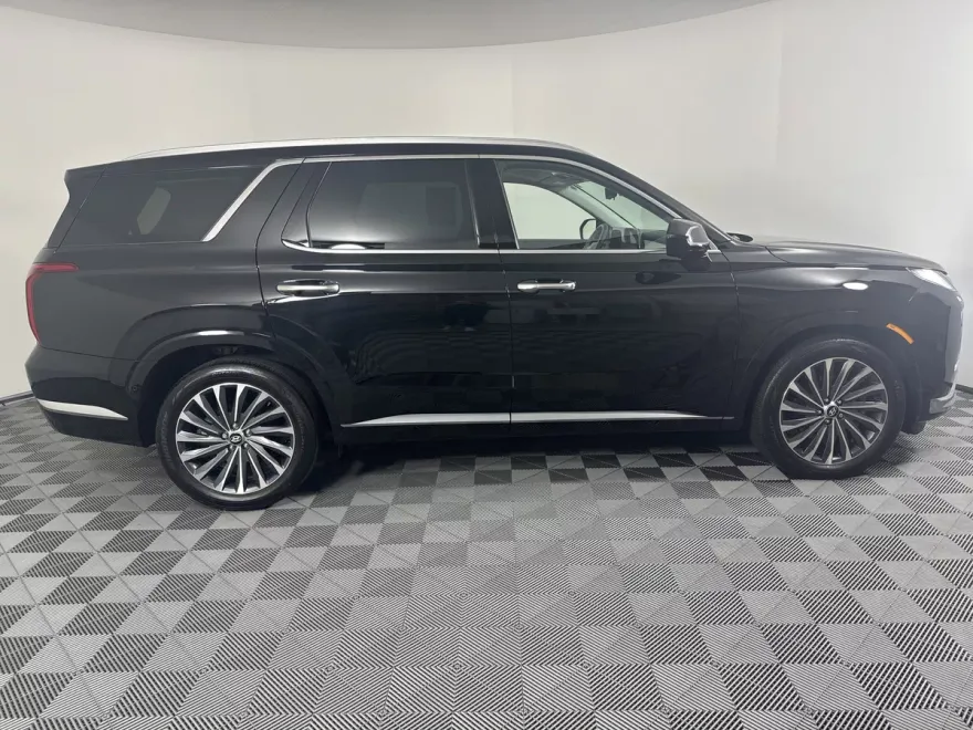 2024 Hyundai Palisade Calligraphy photo 1