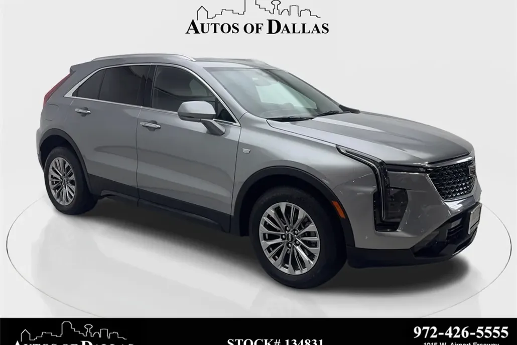 2024 Cadillac XT4 Premium Luxury photo 1
