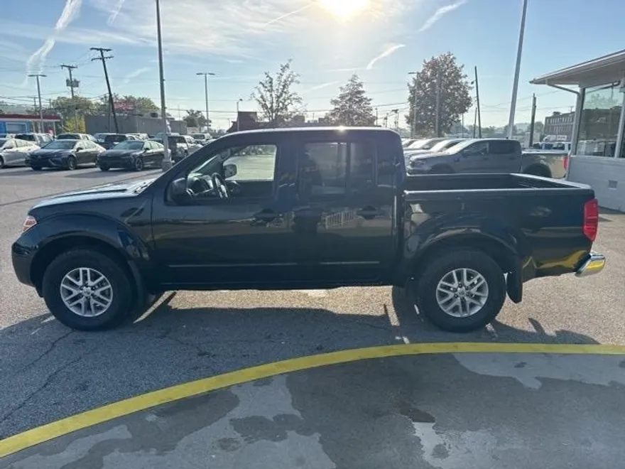 2020 Nissan Frontier SV photo 1