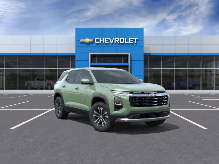 2026 Chevrolet Equinox LT photo 1