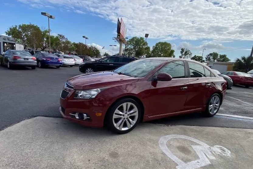 2014 Chevrolet Cruze LTZ photo 1