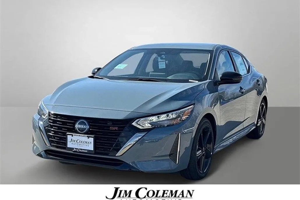 2025 Nissan Sentra SR photo 1