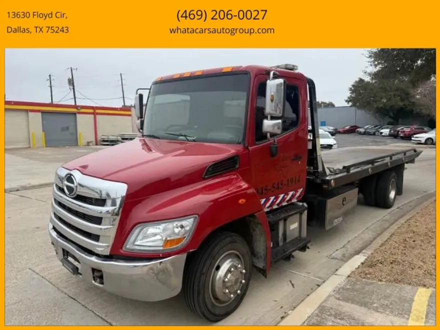 2014 Hino Conventional Type Truck photo 1