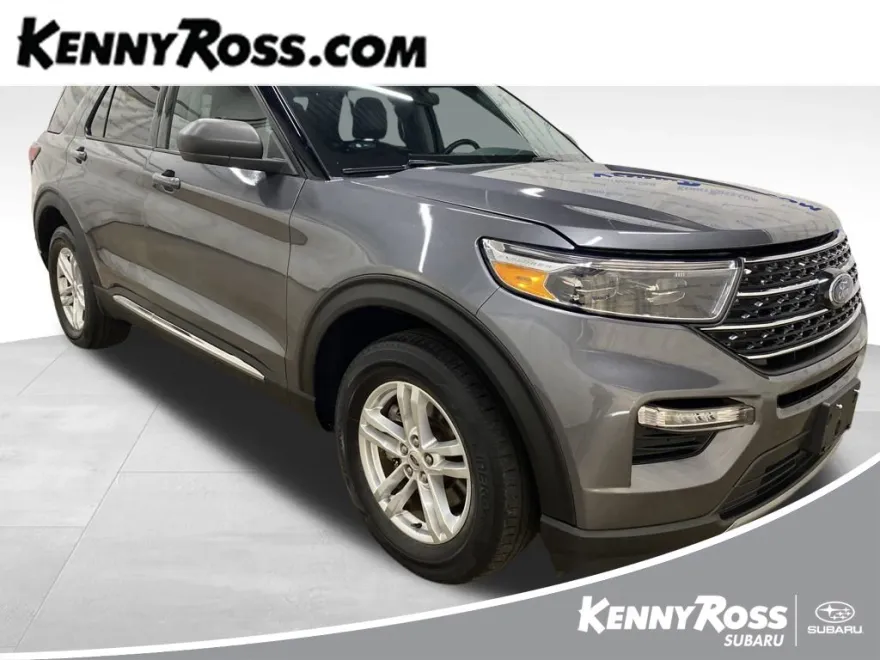 2022 Ford Explorer XLT photo 1