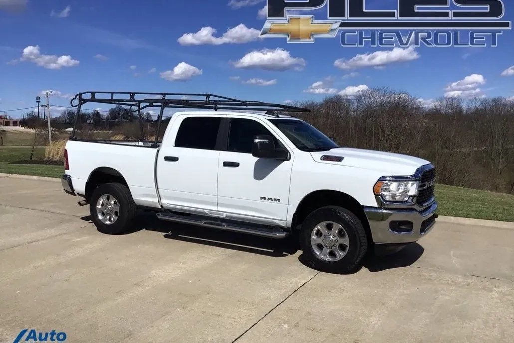 2024 Ram 2500 Big Horn photo 1