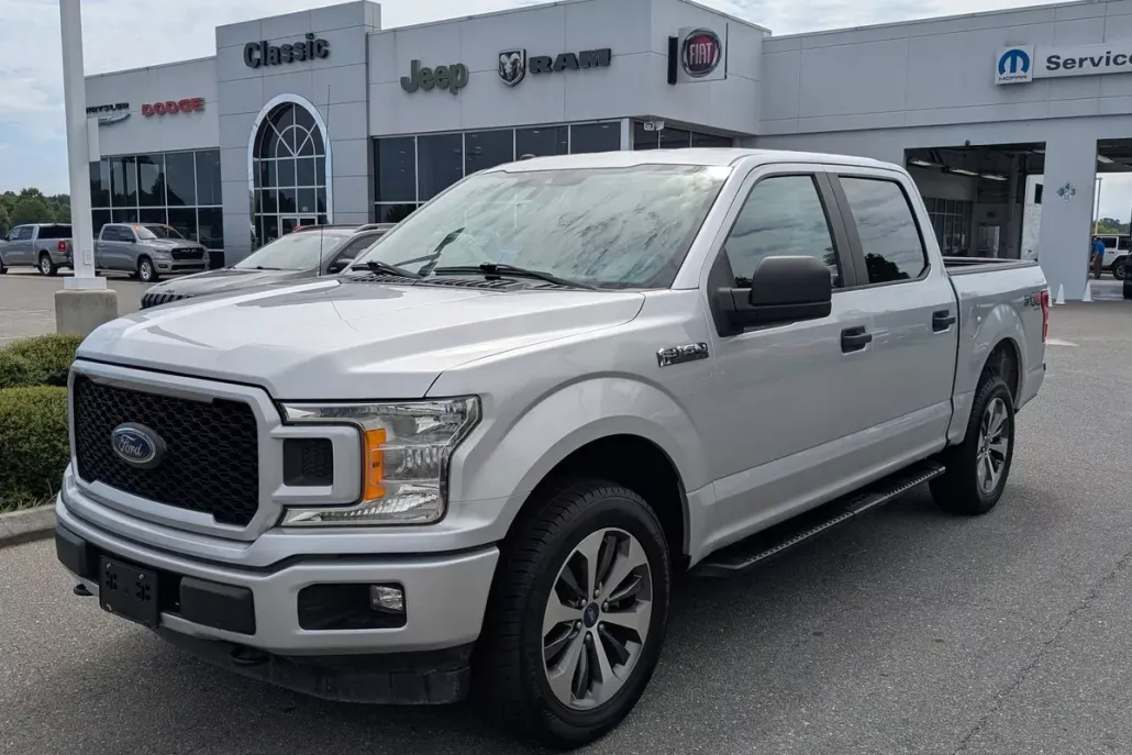 2019 Ford F-150 XL photo 1