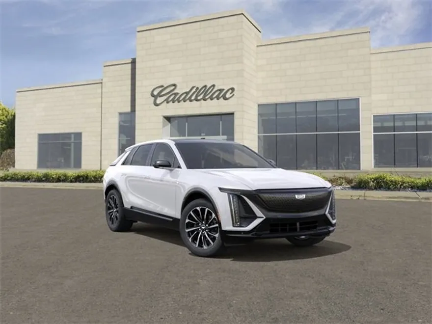 2025 Cadillac Lyriq Sport photo 1