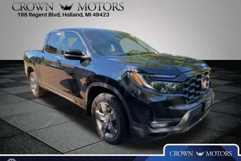 2024 Honda Ridgeline TrailSport photo 1