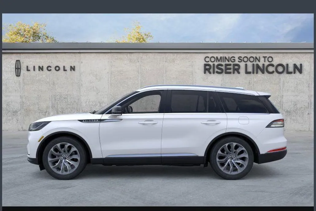 2025 Lincoln Aviator Reserve photo 1