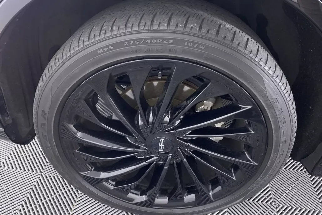 2022 Lincoln Aviator Reserve photo 1