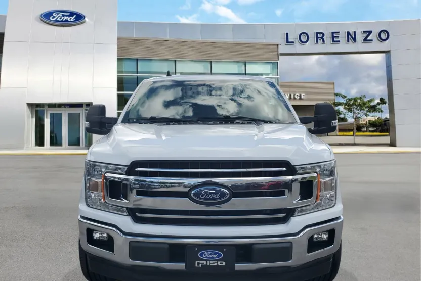 2020 Ford F-150 XLT photo 1