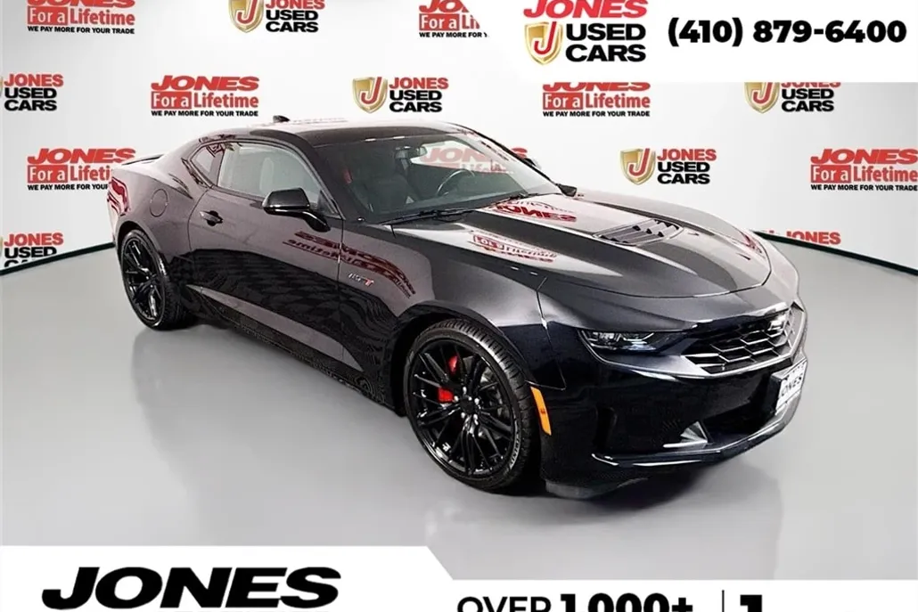 2022 Chevrolet Camaro LT1 photo 1