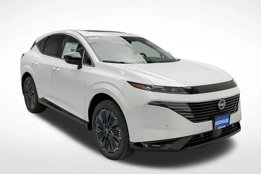 2025 Nissan Murano Platinum photo 1