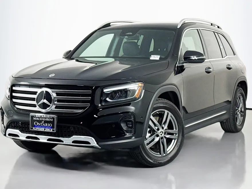 2025 Mercedes Benz GLB 250 photo 1