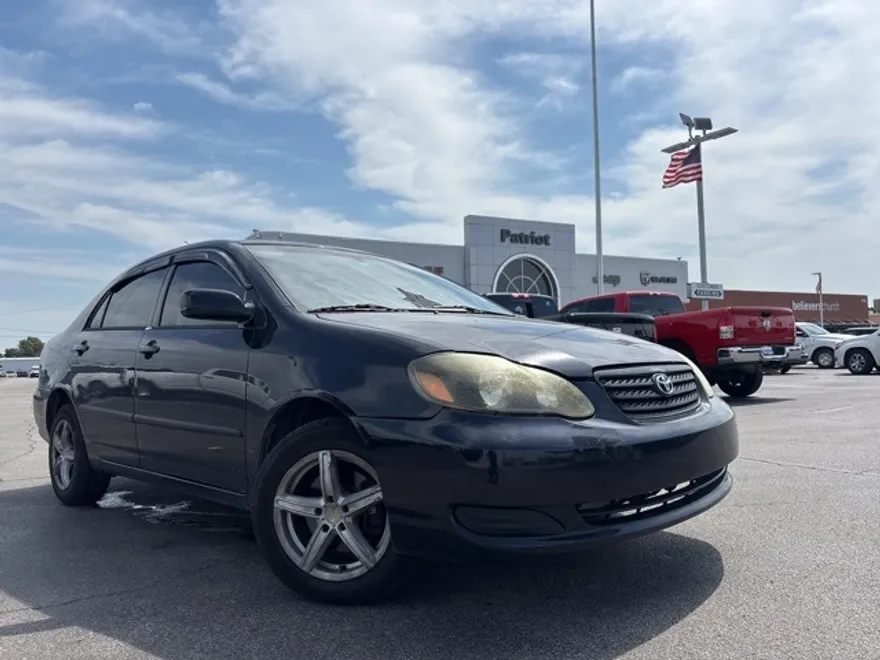 2007 Toyota Corolla CE photo 1