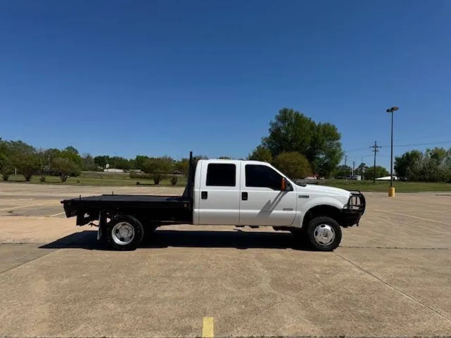 2005 Ford F-350 XLT photo 1