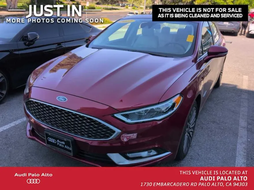 2017 Ford Fusion Energi Platinum photo 1