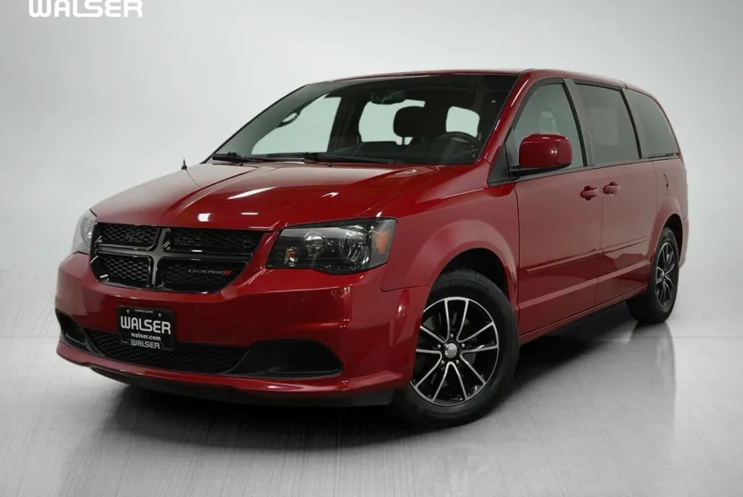 2016 Dodge Grand Caravan SE Plus photo 1