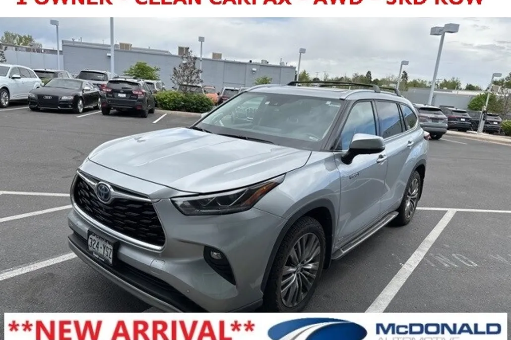 2021 Toyota Highlander Hybrid Platinum photo 1