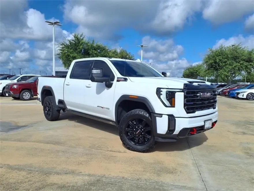 2024 Gmc Sierra HD AT4 photo 1