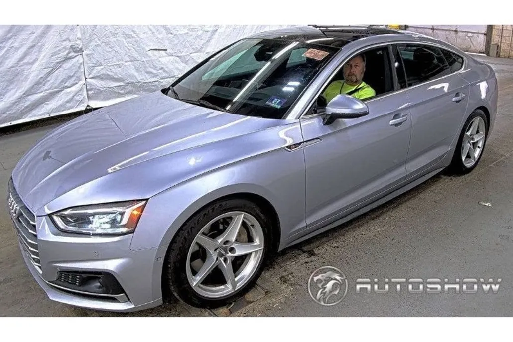 2019 Audi A5 Prestige 45 TFSI Quattro photo 1