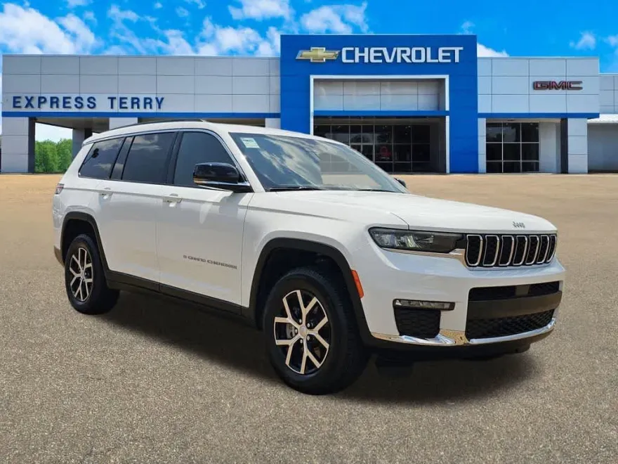 2024 Jeep Grand Cherokee Limited photo 1
